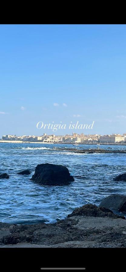Appartamento La Porta Sul Mare Syracuse Esterno foto
