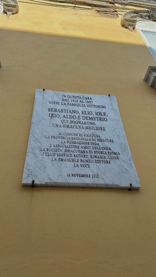 Appartamento La Porta Sul Mare Syracuse Esterno foto